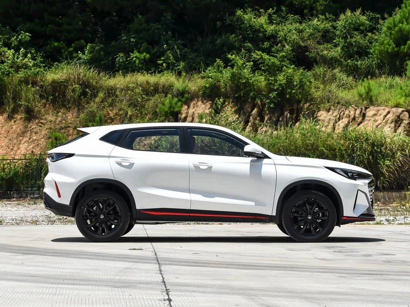 Changan X5 PLUS 2026 Deuxième génération 1.5T Dépasser PRO extérieur photo 8