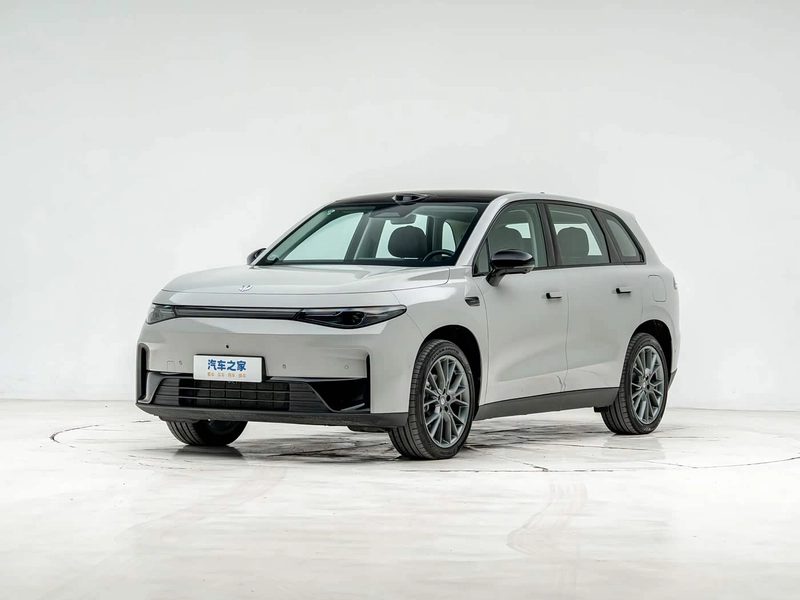 Leapmotor C10 2026 210 Lidar Edition exterior photo 2