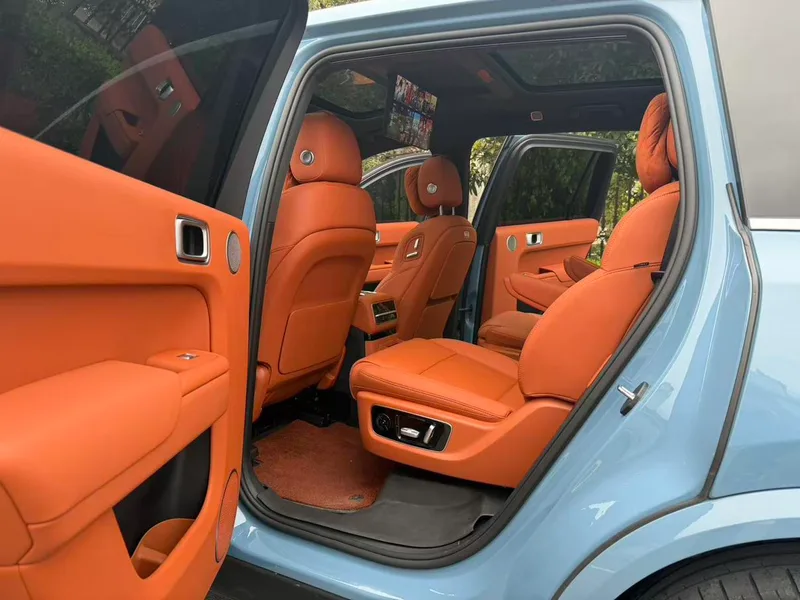Li Auto L9 2022 Max Версия интерьер фото 10