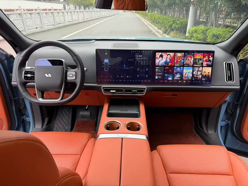 Li Auto L9 2022 Max Версия интерьер фото 13