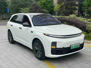 Li Auto L7 2023 Air version exterior photo 3