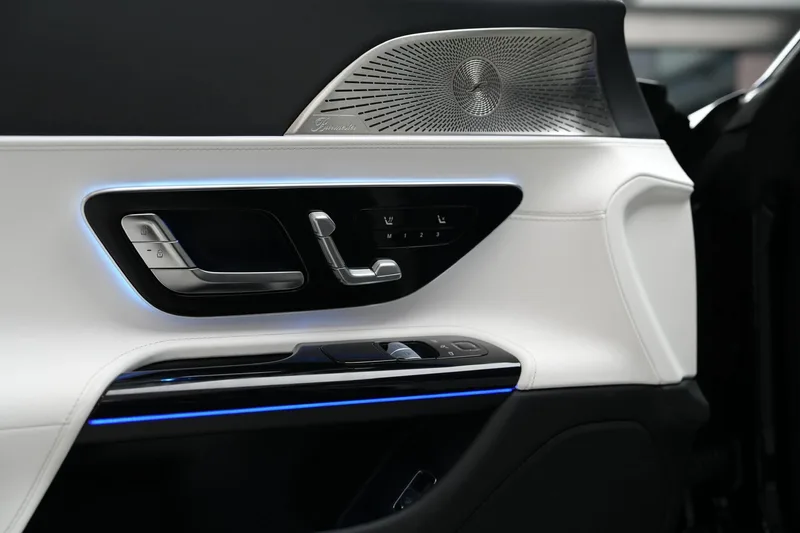 Mercedes-Benz AMG GT 2025 AMG GT 50 exterior foto 7 Mercedes-Benz AMG GT 2025 AMG GT 50 exterior foto 7