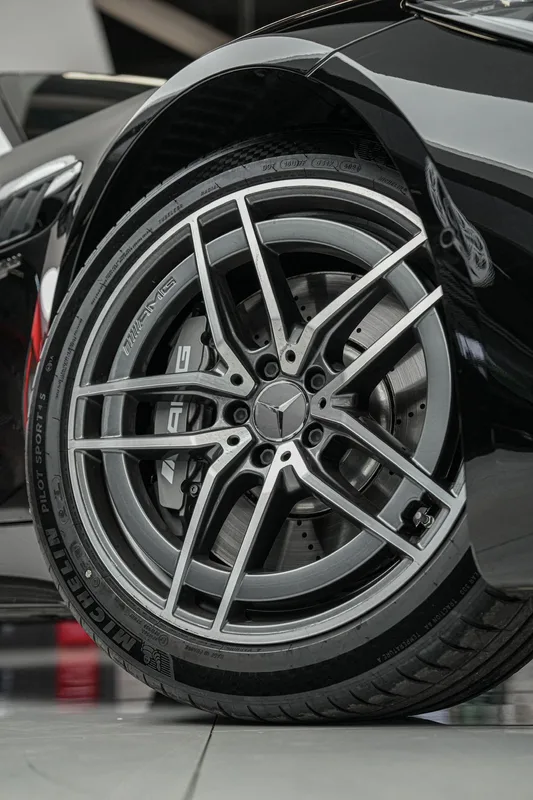 Mercedes-Benz AMG GT 2025 AMG GT 50 interior foto 15 Mercedes-Benz AMG GT 2025 AMG GT 50 interior foto 15