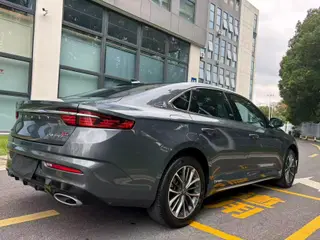 Geely Preface 2021 2.0T Acabado premium exterior foto 4 Geely Preface 2021 2.0T Acabado premium exterior foto 4