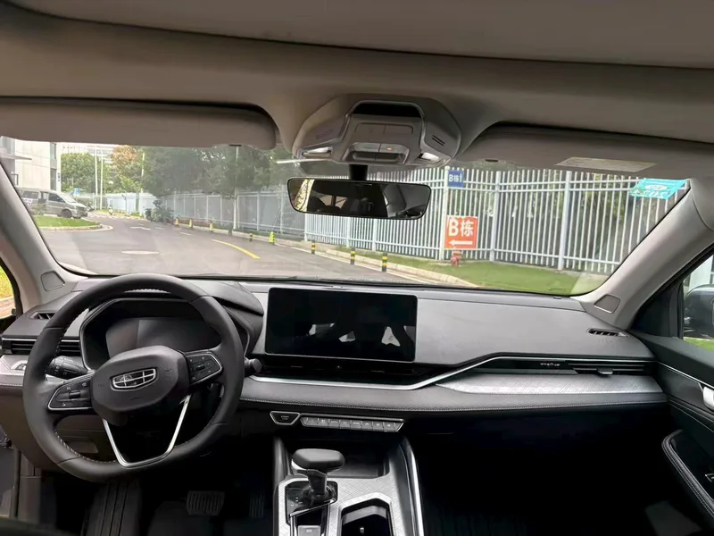 Geely Preface 2021 2.0T Acabado premium interior foto 9 Geely Preface 2021 2.0T Acabado premium interior foto 9