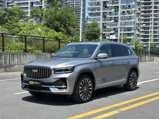 Geely Monjaro 2025 2.0TD High-power automatic two-wheel drive oriental obsidian star version