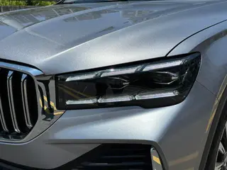 Geely Monjaro 2025 2.0TD High-power automatic two-wheel drive oriental obsidian star version exterior photo 8 Geely Monjaro 2025 2.0TD High-power automatic two-wheel drive oriental obsidian star version exterior photo 8