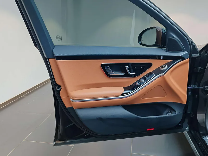 Mercedes-Benz S-Class 2024 S 400 L Type d'entreprise intérieur photo 11