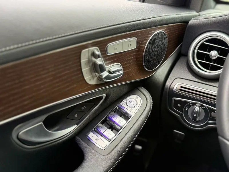 Mercedes-Benz GLC 2022 Restyling GLC 300 L 4MATIC Dynamic Zhenzang Edition interior photo 15