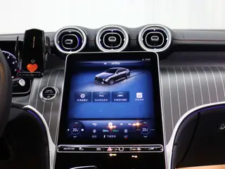 Mercedes-Benz Mercedes-AMG GLC Coupe 2025 AMG GLC 43 4MATIC coupe SUV interior photo 14 Mercedes-Benz Mercedes-AMG GLC Coupe 2025 AMG GLC 43 4MATIC coupe SUV interior photo 14