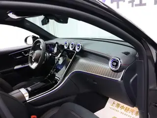 Mercedes-Benz Mercedes-AMG GLC Coupe 2025 AMG GLC 43 4MATIC coupe SUV interior photo 19 Mercedes-Benz Mercedes-AMG GLC Coupe 2025 AMG GLC 43 4MATIC coupe SUV interior photo 19