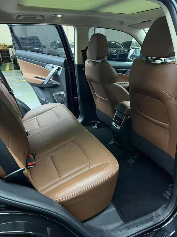 Geely Boyue 2021 1.8TD DCT Азиатские игры с двумя приводами интерьер фото 8 Geely Boyue 2021 1.8TD DCT Азиатские игры с двумя приводами интерьер фото 8