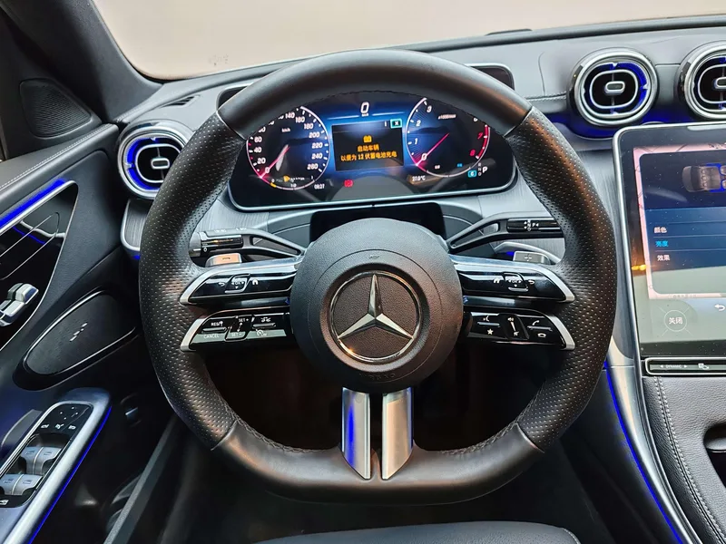Mercedes-Benz C-Class 2024 Three changes C 260 L Sports version interior photo 14