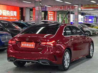 Mercedes-Benz A-Class 2022 Restyling A 200 L Sport Sedan Fashion Edition exterior photo 7