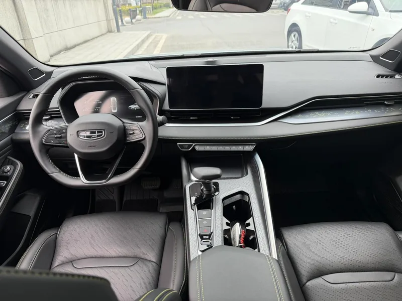 Geely Preface 2023 1.5T Kunlun Edition interior photo 6 Geely Preface 2023 1.5T Kunlun Edition interior photo 6