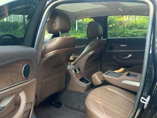 Mercedes-Benz E-Class 2022 E 260 L Coche exterior foto 8 Mercedes-Benz E-Class 2022 E 260 L Coche exterior foto 8
