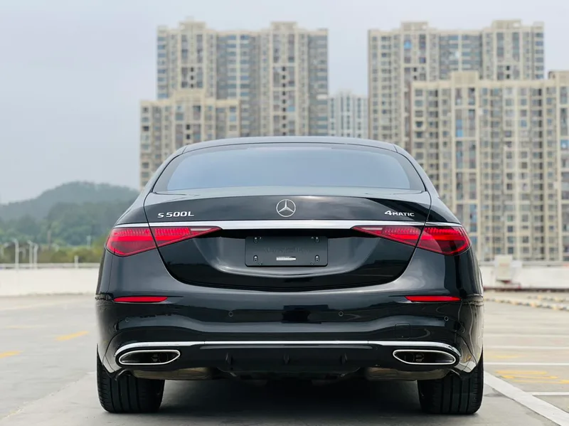 Mercedes-Benz S-Class 2023 S 500 L 4MATIC interior photo 12 Mercedes-Benz S-Class 2023 S 500 L 4MATIC interior photo 12
