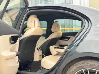 Mercedes-Benz C-Class 2022 C 260 L exterior photo 4