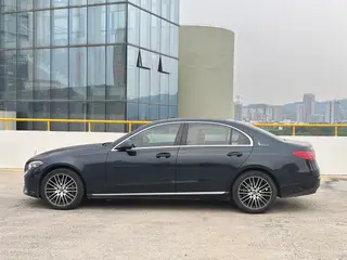 Mercedes-Benz C-Class 2022 C 260 L interior photo 7