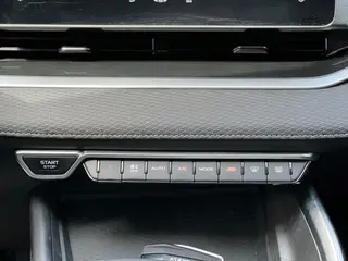 Geely Preface 2021 2.0T Type de luxe intérieur photo 15 Geely Preface 2021 2.0T Type de luxe intérieur photo 15