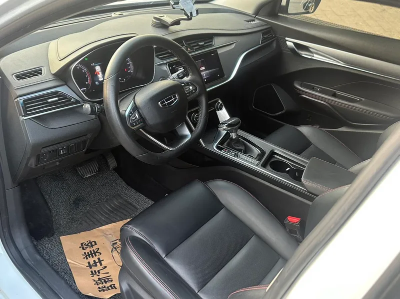 Geely Binrui 2020 200T DCT Acabado premium interior foto 7 Geely Binrui 2020 200T DCT Acabado premium interior foto 7