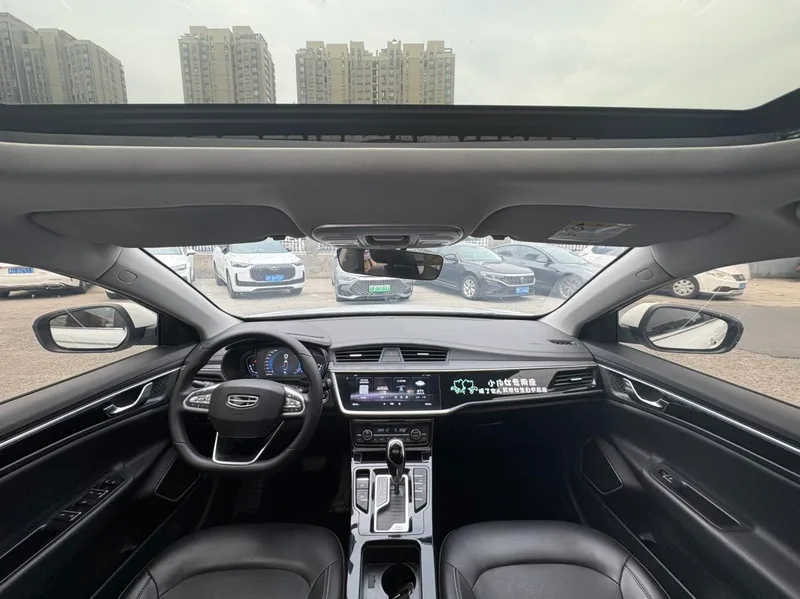 Geely Emgrand GL 2020 1.4T CVT De lujo interior foto 6 Geely Emgrand GL 2020 1.4T CVT De lujo interior foto 6