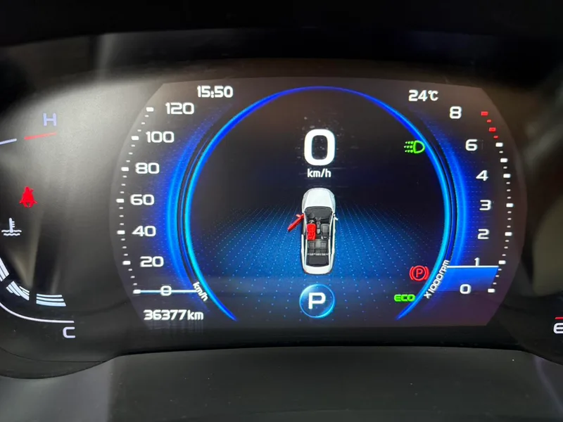 Geely Emgrand GL 2020 1.4T CVT De lujo interior foto 10 Geely Emgrand GL 2020 1.4T CVT De lujo interior foto 10
