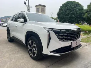 Geely Boyue L 2023 1.5TD DCT Премиальная комплектация экстерьер фото 3 Geely Boyue L 2023 1.5TD DCT Премиальная комплектация экстерьер фото 3