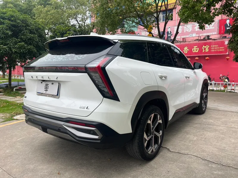 Geely Boyue L 2023 1.5TD DCT Премиальная комплектация экстерьер фото 5 Geely Boyue L 2023 1.5TD DCT Премиальная комплектация экстерьер фото 5