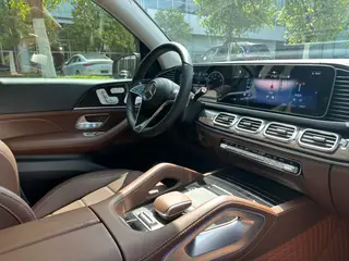 Mercedes-Benz GLE (Imported) 2025 GLE 350 4MATIC Estilo de moda interior foto 8