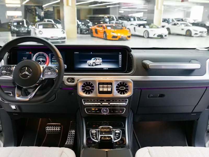 Mercedes-Benz G-Class 2023 G 500 interior foto 13 Mercedes-Benz G-Class 2023 G 500 interior foto 13