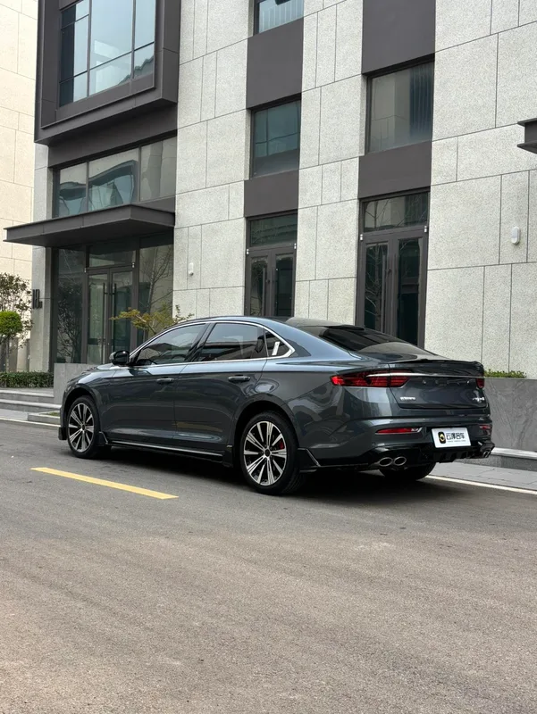 Geely Preface 2025 2.0T Oriente Yao Versión estrella exterior foto 5 Geely Preface 2025 2.0T Oriente Yao Versión estrella exterior foto 5