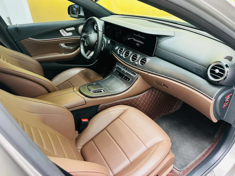 Mercedes-Benz E-Class 2021 Restyling E 300 L Luxury type sports car exterior photo 3