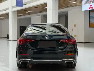 Mercedes-Benz C-Class 2023 Restyling C 260 L Sports version exterior photo 5 Mercedes-Benz C-Class 2023 Restyling C 260 L Sports version exterior photo 5