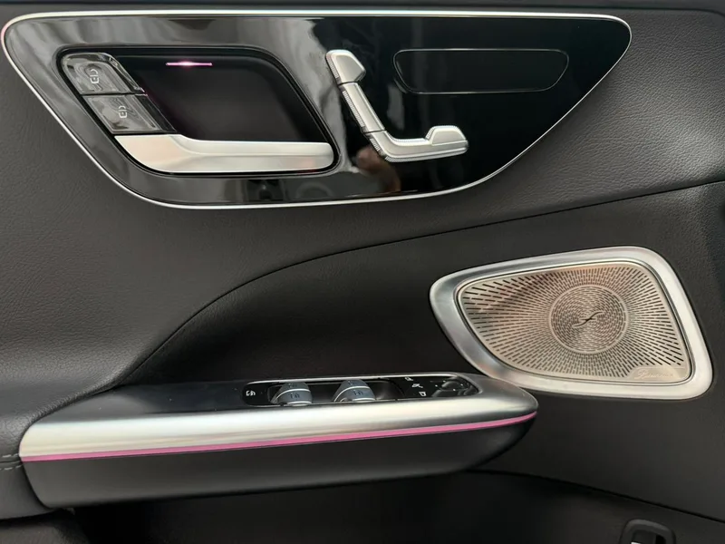 Mercedes-Benz C-Class 2023 Restyling C 260 L Sports version exterior photo 10 Mercedes-Benz C-Class 2023 Restyling C 260 L Sports version exterior photo 10