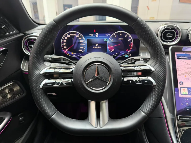 Mercedes-Benz C-Class 2023 Restyling C 260 L Sports version interior photo 15 Mercedes-Benz C-Class 2023 Restyling C 260 L Sports version interior photo 15