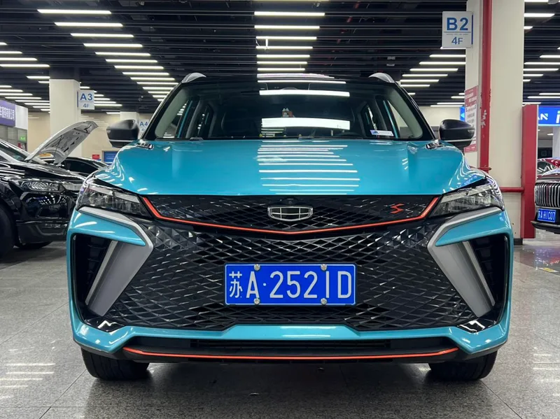 Geely Coolray 2022 Binyue COOL 1.5T DCT Battle exterior foto 3 Geely Coolray 2022 Binyue COOL 1.5T DCT Battle exterior foto 3