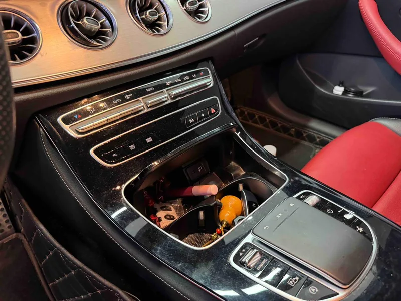Mercedes-Benz E-Class (Imported) 2023 E 260 Coupe exterior photo 5 Mercedes-Benz E-Class (Imported) 2023 E 260 Coupe exterior photo 5