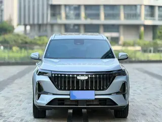 Geely Boyue L 2025 Cuarta generación 1.5TD DCT Río de montaña exterior foto 3 Geely Boyue L 2025 Cuarta generación 1.5TD DCT Río de montaña exterior foto 3