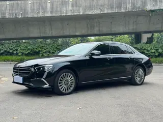 Mercedes-Benz E-Class 2022 E 260 L Passenger car exterior photo 1