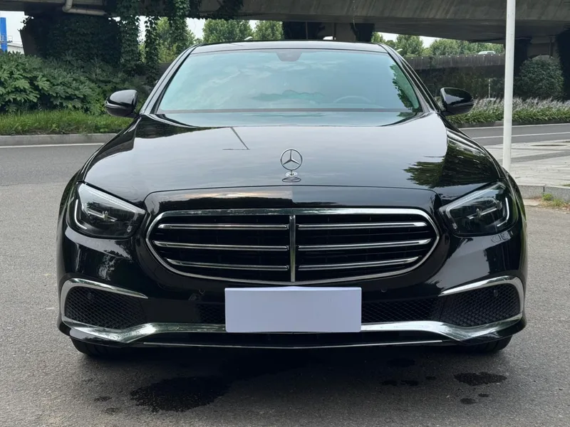 Mercedes-Benz E-Class 2022 E 260 L Passenger car exterior photo 2