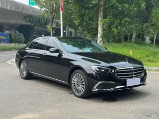 Mercedes-Benz E-Class 2022 E 260 L Passenger car exterior photo 3