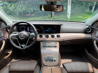 Mercedes-Benz E-Class 2022 E 260 L Passenger car exterior photo 6