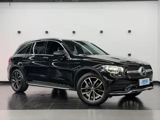 Mercedes-Benz GLC 2021 GLC 260 L 4MATIC Luxury type exterior photo 3 Mercedes-Benz GLC 2021 GLC 260 L 4MATIC Luxury type exterior photo 3
