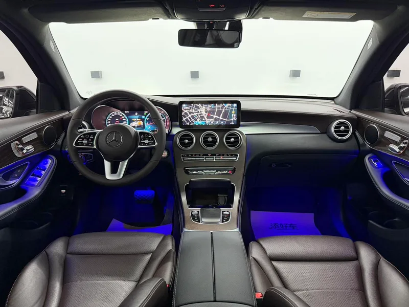 Mercedes-Benz GLC 2021 GLC 260 L 4MATIC Luxury type interior photo 9 Mercedes-Benz GLC 2021 GLC 260 L 4MATIC Luxury type interior photo 9