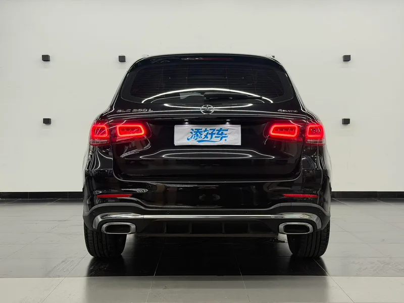 Mercedes-Benz GLC 2021 GLC 260 L 4MATIC Luxury type interior photo 11 Mercedes-Benz GLC 2021 GLC 260 L 4MATIC Luxury type interior photo 11