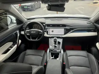Geely Boyue 2022 Boyue X 1.8TD DCT Smart interior photo 6 Geely Boyue 2022 Boyue X 1.8TD DCT Smart interior photo 6