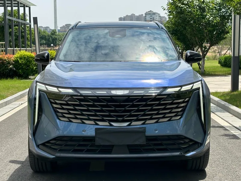 Geely Boyue L 2023 2.0TD DCT Acabado premium exterior foto 2 Geely Boyue L 2023 2.0TD DCT Acabado premium exterior foto 2