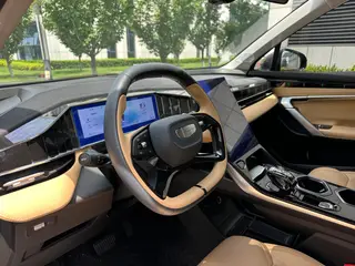 Geely Boyue L 2023 2.0TD DCT Acabado premium exterior foto 4 Geely Boyue L 2023 2.0TD DCT Acabado premium exterior foto 4