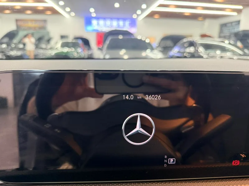 Mercedes-Benz Mercedes-AMG A-Class 2022 AMG A 35 4MATIC interior photo 10